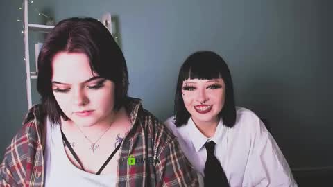 lika_pop online show from 12-01-25, 07:41