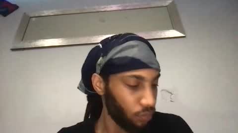 Suave online show from 04-28-26, 02:33