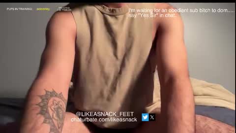 Snapshot of likeasnack chatting on 10-24-25, 03:03 likeasnack online show from 10-24-25, 03:03