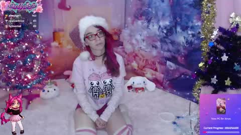 Snapshot of likemyashe chatting on 12-31-24, 05:00 LikeMyAshe online show from 12-31-24, 05:00