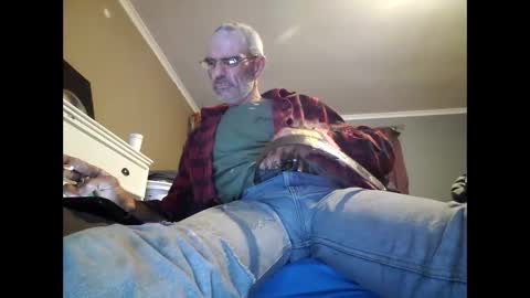Snapshot of liketowatch1234529419 chatting on 05-22-26, 03:17 liketowatch1234529419 online show from 05-22-26, 03:17