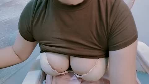 likixi online show from 03-22-26, 01:42