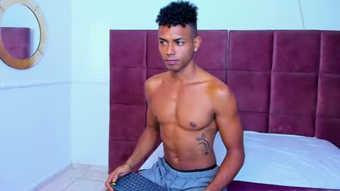 Snapshot of lil___king chatting on 06-15-26, 12:18 Lil KIng online show from 06-15-26, 12:18