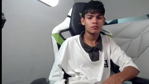 LIAM online show from 12-23-25, 03:37