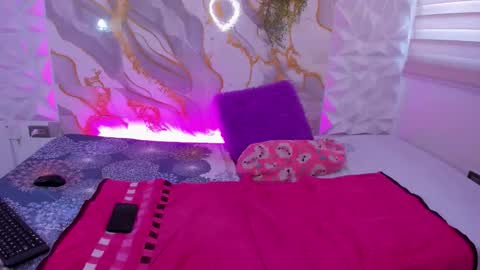 daphne and stuart online show from 02-13-26, 07:10