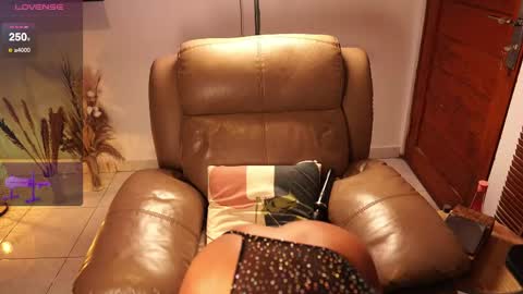 Miss K online show from 04-18-26, 01:09