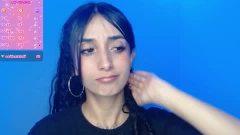 Snapshot of lil_lisaa chatting on 10-11-25, 05:50 Lisaa online show from 10-11-25, 05:50