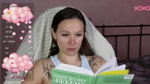 little moon online show from 03-06-25, 07:54