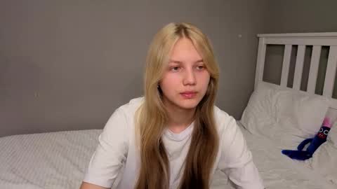 Emma online show from 10-30-25, 11:11