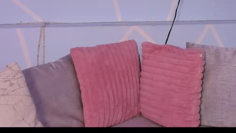 lila noa online show from 09-27-25, 07:30