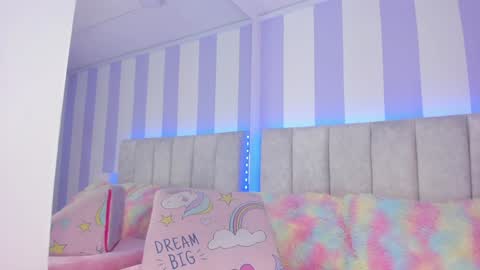 Snapshot of lila_rush_ chatting on 01-30-25, 12:39 Lila online show from 01-30-25, 12:39