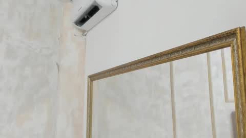 lila bailey  online show from 12-14-25, 07:40