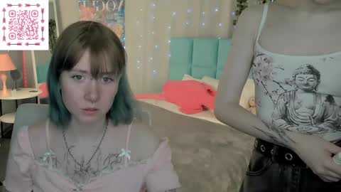 Lili online show from 05-25-26, 02:39