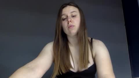 Lily online show from 10-14-25, 08:15