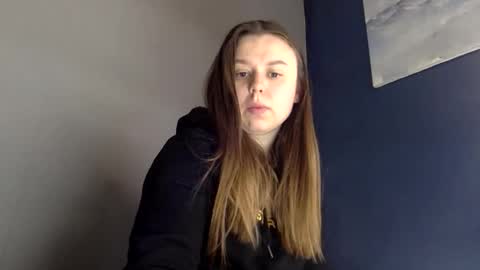 Lily online show from 10-20-25, 11:21
