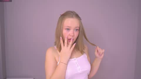 Sofi online show from 11-12-25, 03:12