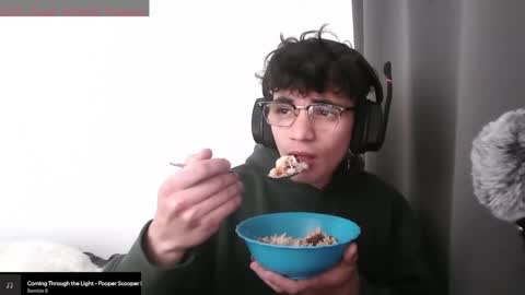 Yeh online show from 01-13-25, 05:23