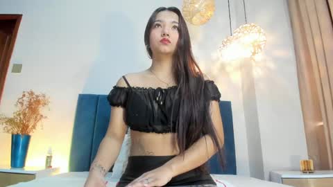 Snapshot of lilarosss chatting on 05-11-26, 11:49 Lila Ross online show from 05-11-26, 11:49
