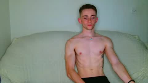 lilbearxxxx online show from 06-18-26, 11:42