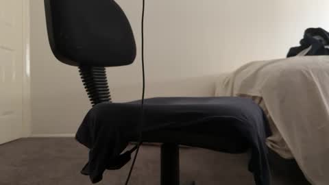 Snapshot of lilbenny05 chatting on 01-05-25, 02:06 lilbenny05 online show from 01-05-25, 02:06