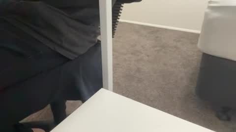 Snapshot of lilbenny05 chatting on 01-28-25, 03:15 lilbenny05 online show from 01-28-25, 03:15