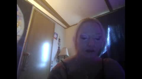Snapshot of lilbit4u chatting on 03-06-25, 06:59 lilbit4u online show from 03-06-25, 06:59