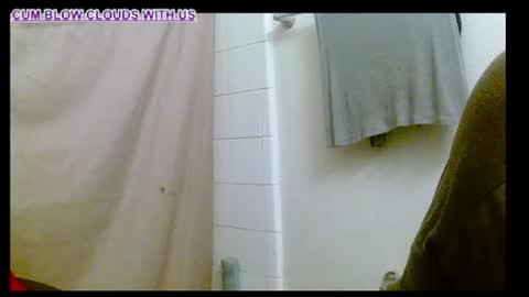 lilbratty_clouds_ogpuffdragon online show from 01-15-26, 10:09