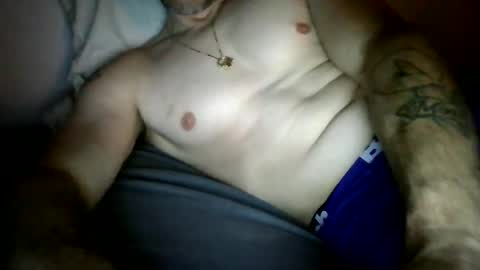 Snapshot of lildeer1980 chatting on 10-09-25, 04:43 lildeer1980 online show from 10-09-25, 04:43