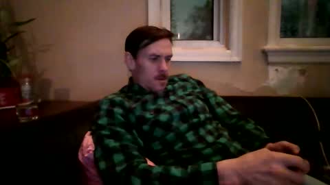 lildeer1980 online show from 12-19-25, 07:15