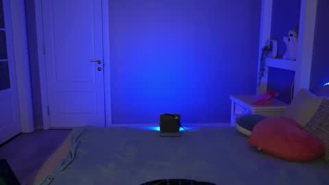 Anna online show from 04-20-26, 08:32