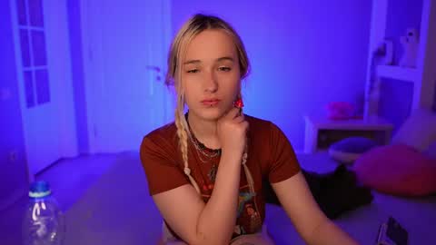 Anna online show from 04-21-26, 10:12