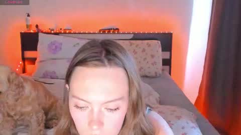 Snapshot of lilemma19 chatting on 06-24-26, 06:23 lilemma19 online show from 06-24-26, 06:23