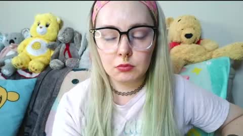 emily ryanson online show from 04-07-26, 09:48