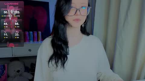 Nika and Lori online show from 11-22-25, 10:03