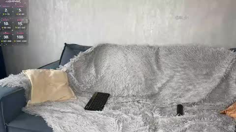 Lili online show from 04-04-26, 09:40