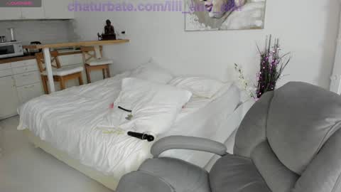 Lilith Nickol online show from 01-31-25, 09:26