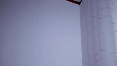 Snapshot of lili_latina47 chatting on 10-17-25, 08:33 Lili online show from 10-17-25, 08:33