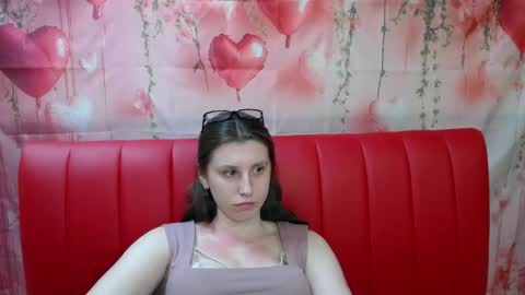 Snapshot of lilianashine chatting on 04-23-26, 12:29 lilianashine online show from 04-23-26, 12:29