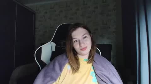 liliawoolf online show from 12-17-25, 03:12