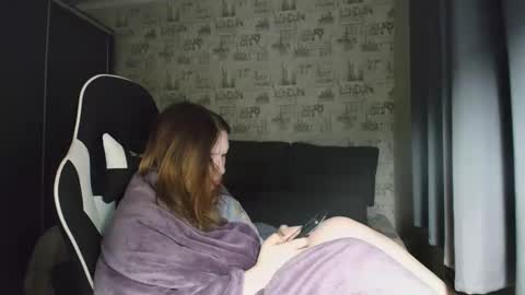 liliawoolf online show from 12-22-25, 03:47