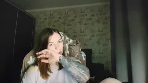 liliawoolf online show from 04-16-26, 02:34