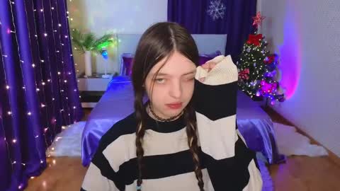 Lili Bakery online show from 12-21-24, 12:20