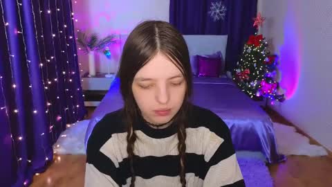 Lili Bakery online show from 12-21-24, 03:25