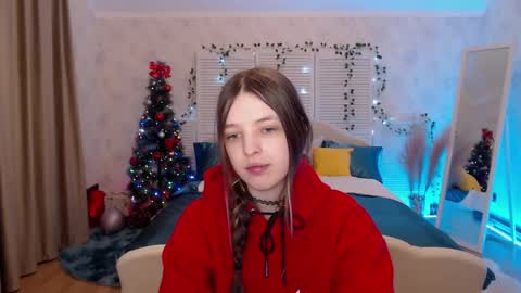 Lili Bakery online show from 12-24-24, 02:32