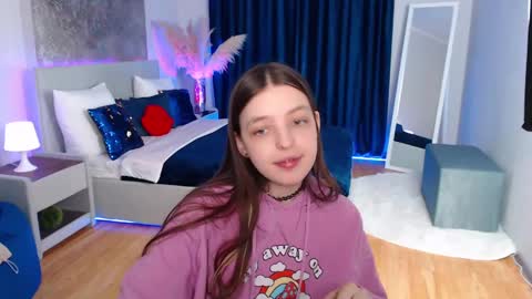 Lili Bakery online show from 03-10-25, 04:49