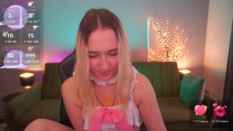 lilielfie online show from 11-23-25, 07:52