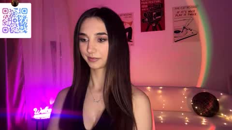 Lina online show from 03-08-26, 02:04