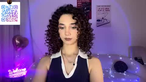 Snapshot of lilihalvorsen chatting on 06-13-26, 10:18 Lina online show from 06-13-26, 10:18