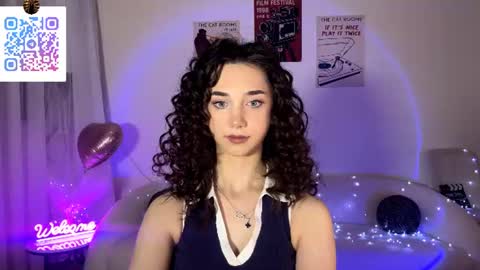 Snapshot of lilihalvorsen chatting on 06-16-26, 10:12 Lina online show from 06-16-26, 10:12