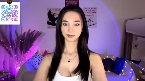 Snapshot of lilihalvorsen chatting on 07-03-26, 10:27 Lina online show from 07-03-26, 10:27
